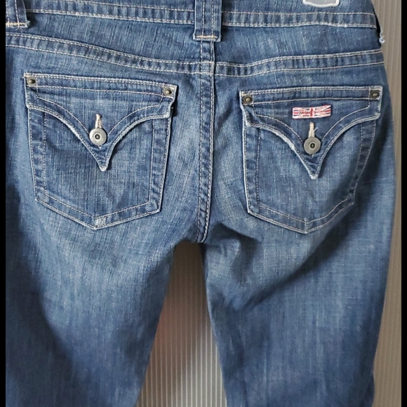 Hudson size 26 short bootcut jeans.  EUC - Picture 4 of 5